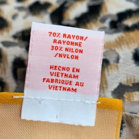 Ruby Rd. Unique Leopard Button Down Blouse Sheer Long Sleeve V-Neckline 6 petite - Picture 6 of 13